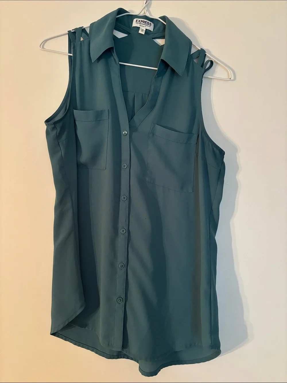 Express Portofino Shirt Original Fit Sleeveless Button-Down Shirt in Teal Green